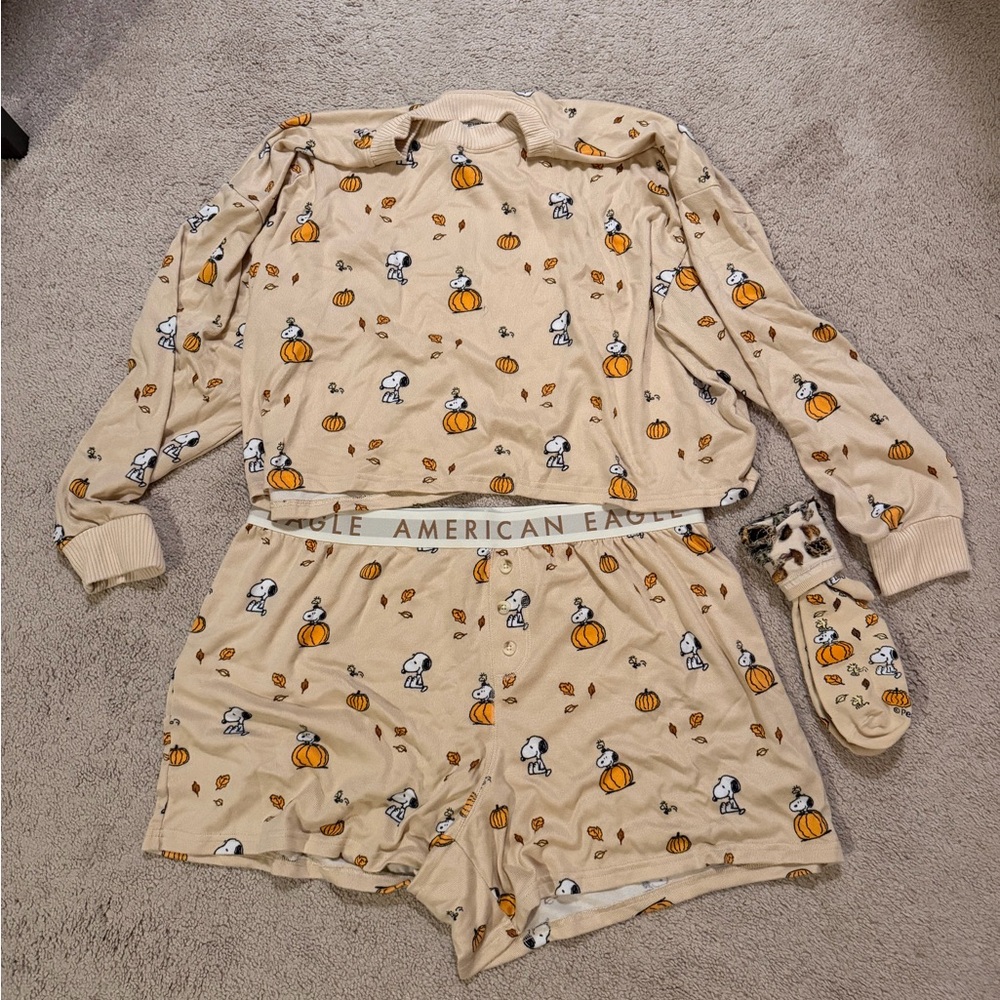 American Eagle Snoopy Pumpkin Pajama Set